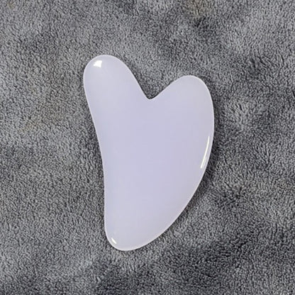 Resin Beeswax Heart-shaped Gu Sha Facial Scraping Sheet For Beauty Salon